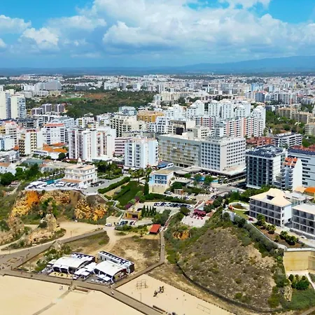 Apartment Rocha Premium 501 *