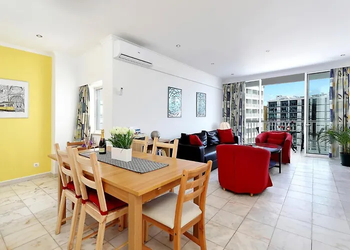 Luz, Sol E Daire Portimão