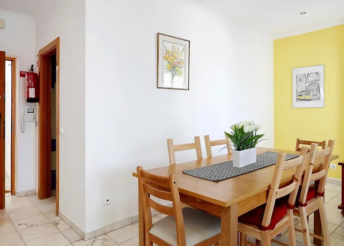 Luz, Sol E Daire Portimão