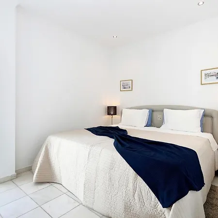 Luz, Sol E Apartment